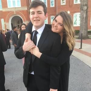 Meet your Posher, Alex